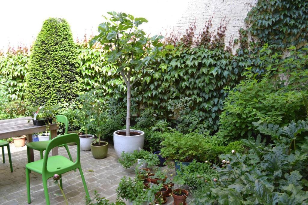 アントウェルペン Carriage House In Quiet Ecological Gardenヴィラ エクステリア 写真